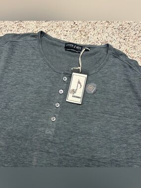 Stitch Note Charcoal Grey Short Sleeve Henley Shirt Size Large NWT 100% Linen